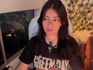 victoria-becker webcam