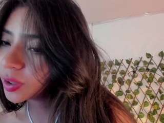 Live webcam model victoria-becker on Soda Cams