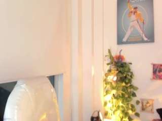 victoria-becker webcam