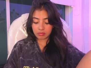 victoria-becker webcam