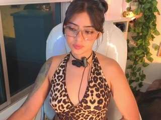 victoria-becker webcam