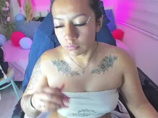 IVANNA's Live Sex Cam Show