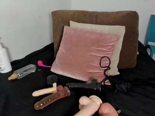 Maya-Graham live cam preview