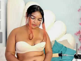 Maya-Graham's Live Sex Cam Show