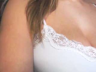 milkybunny Live Webcam on CamSoda