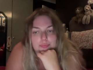 laraloves98 Live Webcam on CamSoda