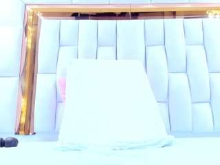 rileysweet live cam profile