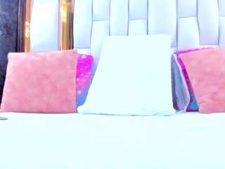 rileysweet live cam profile