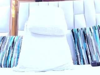 rileysweet live webcam show