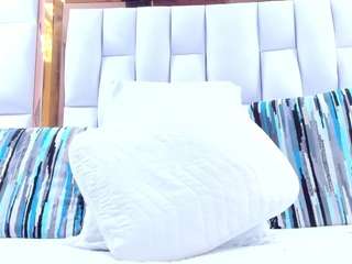 rileysweet live webcam show