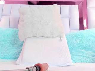RileySweet live cam preview