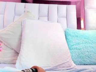 RileySweet live cam preview