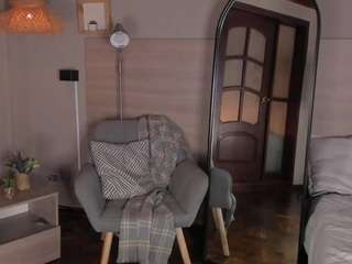 nayahh live webcam show