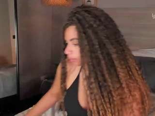 nayahh live webcam show