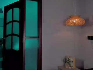 Nayahh's Live Sex Cam Show