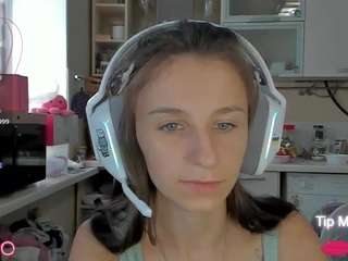 nikakik