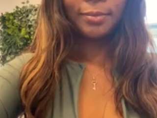 africanrosa from CamSoda is Freechat