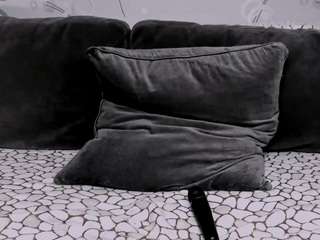 amberhotqueen live webcam show