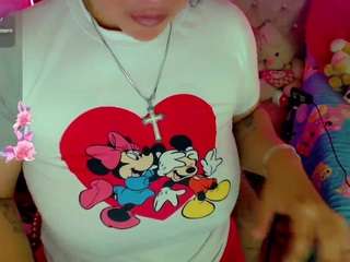 martinamilff Live Webcam on CamSoda
