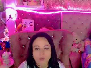 martinamilff's Live Sex Cam Show