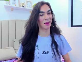 mia-thompson-1 Live Webcam on CamSoda