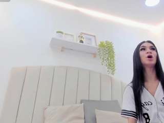 mia-thompson-1 Live Webcam on CamSoda