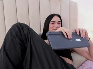 mia-thompson-1 Live Webcam on CamSoda