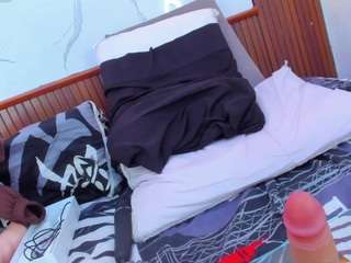 mia-thompson-1 webcam