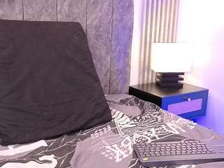 mia-thompson-1 Live Webcam on CamSoda