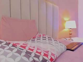 mia-thompson-1 Sex Cam Show