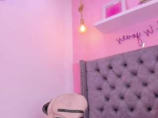 mia-thompson-1 Sex Cam Show