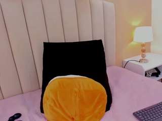 mia-thompson-1 Sex Cam Show