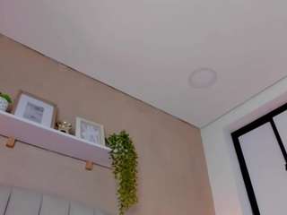 mia-thompson-1 Sex Cam Show
