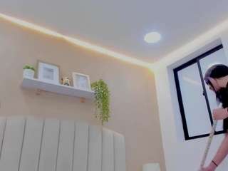 mia-thompson-1 Sex Cam Show