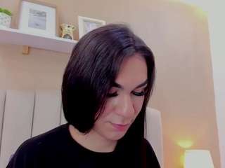 mia-thompson-1 live webcam show