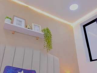 mia-thompson-1