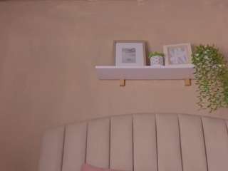 Mia-Thompson-1