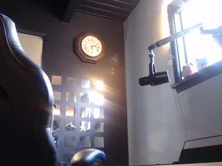 suckitandseee webcam model