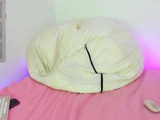 andy-candy01 Live Webcam on CamSoda