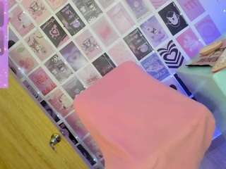 andy-candy01's CamSoda show and profile