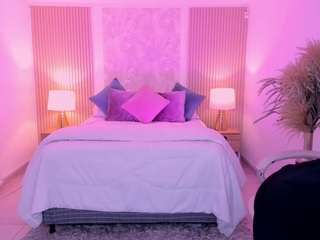  antonella-grayy chat room