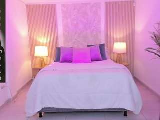 antonella-grayy webcam