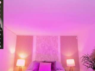 antonella-grayy webcam model