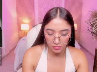 antonella-grayy Live Webcam on CamSoda