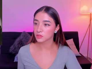 Antonella-Grayy live cam preview