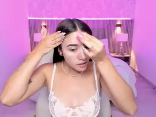Antonella-Grayy's Live Sex Cam Show
