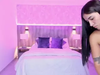 Antonella-Grayy's Live Sex Cam Show
