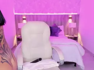 Antonella-Grayy's Live Sex Cam Show