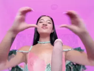Antonella-Grayy's Live Sex Cam Show