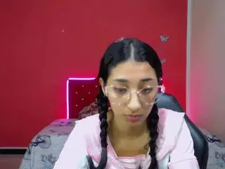 inocent-moon's Live Sex Cam Show